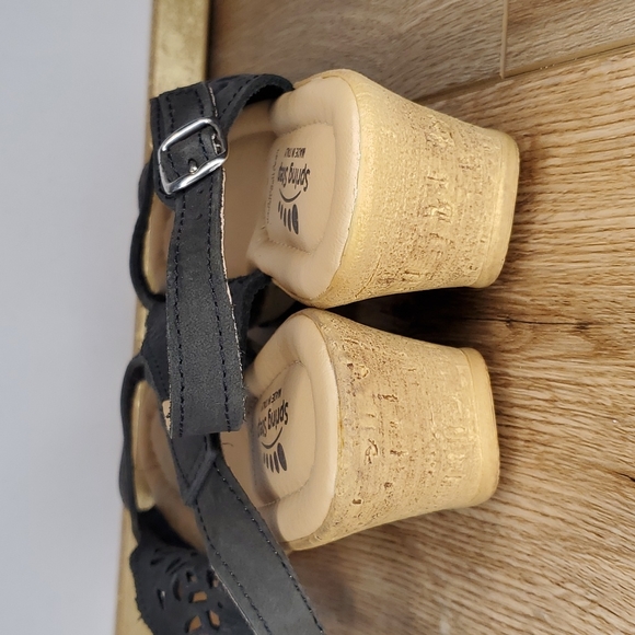 Spring Step Leather Cutout Sling Back Sandals - Picture 3 of 8